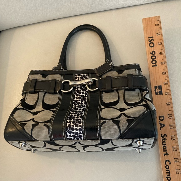 Coach Handbag - Picture 3 of 6